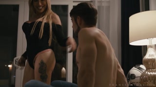 Schau dir Tattooed Eva Paradis Breaks Free an - Top-Porno in 4K auf FULL-PORN.COM