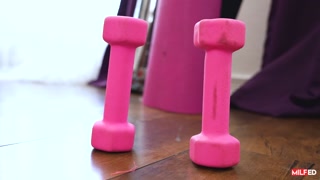 Watch Cum on Crystal's Shaved Pussy - top porn in 4K on FULL-PORN.COM