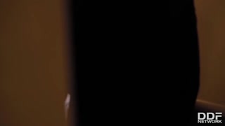 ดู Valentina Ricci Deepthroats and Gets Fingered Hard - หนังโป๊ระดับท็อปใน 4K ที่ FULL-PORN.COM