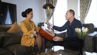 Watch Stockings-clad Jennifer Mendez rides guitar teacher hard - top porn in 4K on FULL-PORN.COM