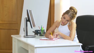 Watch Connor James Gets a Deepthroat in the Office - top porn in 4K on FULL-PORN.COM
