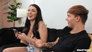Girlfriend Wants to Get Down - 4K porn video on FULL-PORN.COM