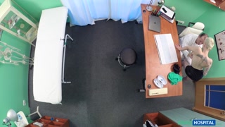 Schau dir Paola Ula Gets Fucked Doggy Style in Office an - Top-Porno in 4K auf FULL-PORN.COM