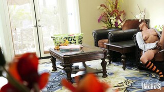 Peepin' on a Little Lover - 4K porn video on FULL-PORN.COM