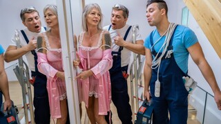 Don Diego and Letty's Threesome with Steve Q 보기 - 4K 최고 포르노 FULL-PORN.COM에서