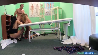 观看Amateur Threesome Gets Medical Twist - 4K顶级色情内容在FULL-PORN.COM