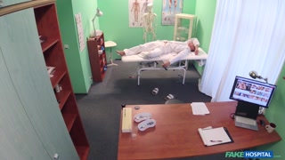 Watch Amateur Pussy Fucking in Missionary Position - top porn in 4K on FULL-PORN.COM
