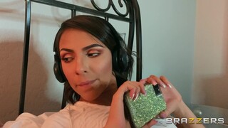 Short hair cutie Hime blows Kyle & rides him reverse cowgirl - 4K porn video on FULL-PORN.COM