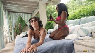 Outdoor Fun with Curious Friends - 4K porn video on FULL-PORN.COM