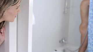 Cindy Gives a Hardcore BJ - 4K Pornovideo auf FULL-PORN.COM