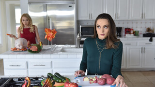Stepfamily Sex Fest: Happy Thanksgiving - 4K porn video on FULL-PORN.COM