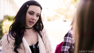 Teen Lesbian Orgy: Casey Calvert & Dee Williams - 4K porn video on FULL-PORN.COM