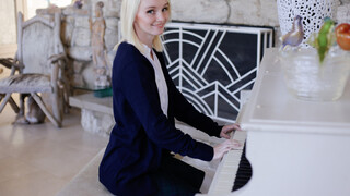 Watch Bradley Remington pounds tiny teen on piano - top porn in 4K on FULL-PORN.COM