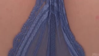 Tonton Asian babe Miu in sexy lingerie swallows cum - porno top dalam 4K di FULL-PORN.COM