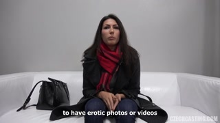 Tonton Smoking Hot Brunette Adela Fucks for Casting - porno teratas dalam 4K di FULL-PORN.COM