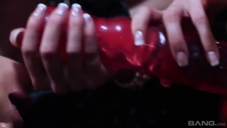 Bekijk Puffy Pussy Teen Cathy Heaven Takes It Deep - top porno in 4K op FULL-PORN.COM