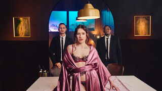 Watch Spit Roast Spectacle - top porn in 4K on FULL-PORN.COM