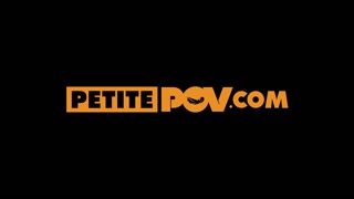Irresistible Petite Desire - vídeo pornô 4K no FULL-PORN.COM