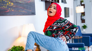 Watch Babi's Pussy Gets Licked on Christmas - top porn in 4K on FULL-PORN.COM