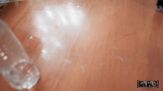 Urmărește Savage Sucks at Bingo - top porno în 4K pe FULL-PORN.COM