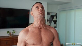 Watch Big Ass Kitty Lynn Reverse Cowgirl & Hairjob - top porn in 4K on FULL-PORN.COM