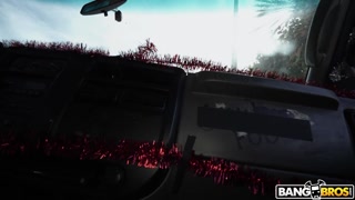 Tonton Doggy Style with Santa - porno teratas dalam 4K di FULL-PORN.COM