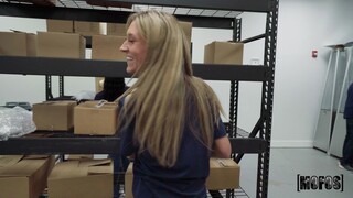 Urmărește Tony and Addison's Warehouse Adventure - top porno în 4K pe FULL-PORN.COM