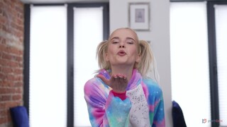 Regardez Loli Pop's Puffy Nipples Get Played (Ball Licking) - top porno en 4K sur FULL-PORN.COM