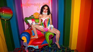 Concept: Clussy Loves Clowns - 4K porn video on FULL-PORN.COM