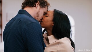ดู Interracial Kitchen Action: Robby Apples and Ebony - หนังโป๊ระดับท็อปใน 4K ที่ FULL-PORN.COM