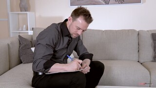 Titta på Schoolgirl Delia Enjoys Socks and Sex - toppporr i 4K på FULL-PORN.COM