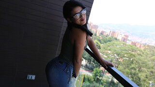 Guarda Colombian Ass and Big Boobs - top porno in 4K su FULL-PORN.COM