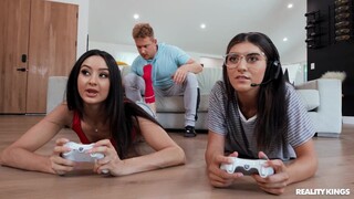 Big Cock Cheater Gets Deepthroat - 4K porn video on FULL-PORN.COM